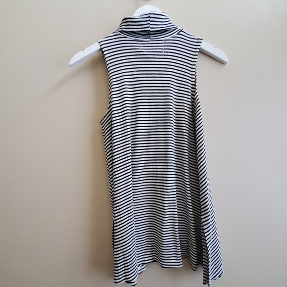 Puella tutle neck sleeveless knitted top, stripes, medium size - Picture 3 of 7